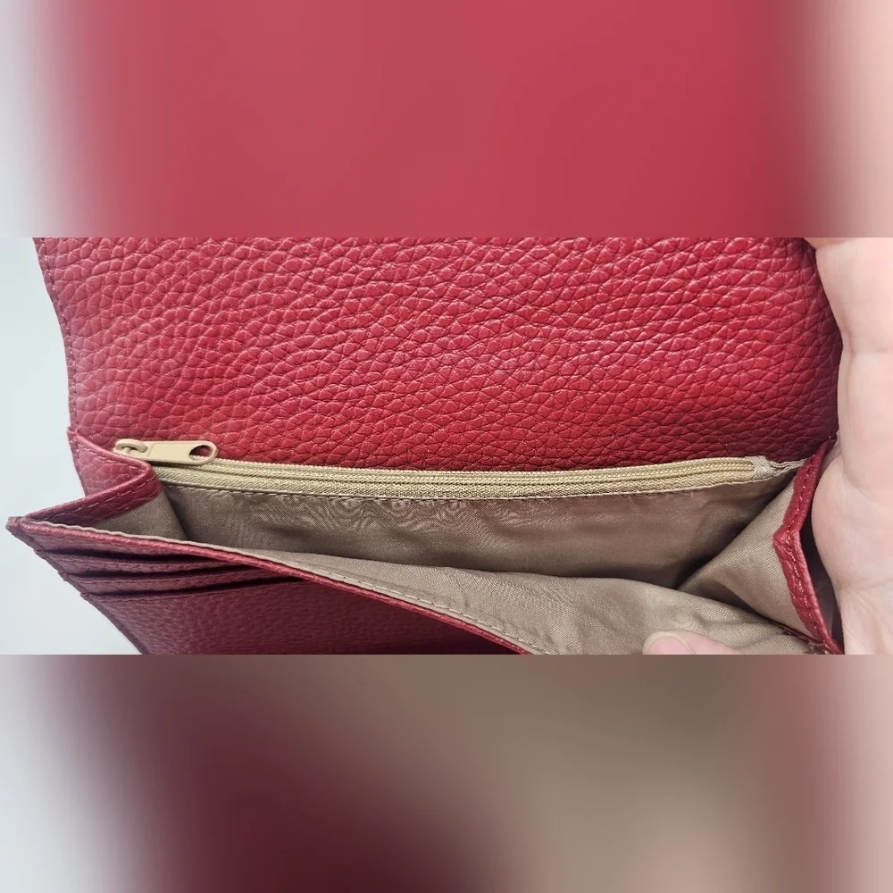 Willsons Leather Red Pebbled Leather Wallet Threefold Credit Card ID Checkbook